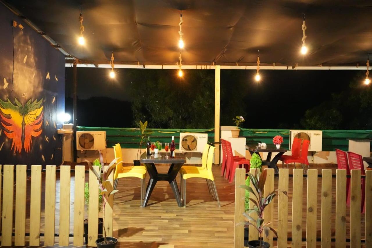 Karla Retreat Resort Lonavala Dış mekan fotoğraf