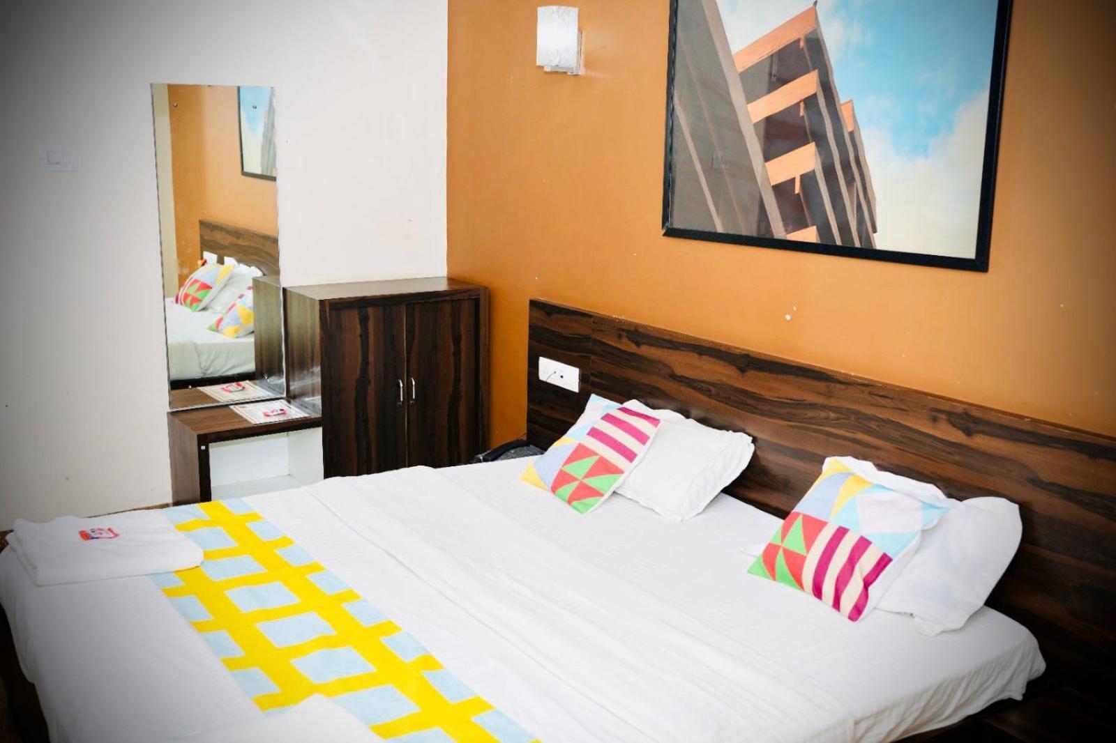 Karla Retreat Resort Lonavala Dış mekan fotoğraf